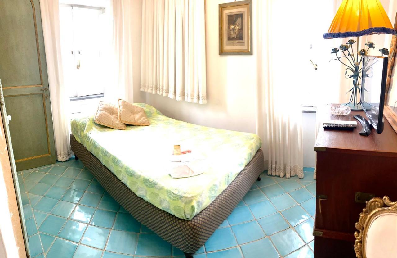Il Campanile Sulla Piazzetta Bed & Breakfast Capri Exterior photo